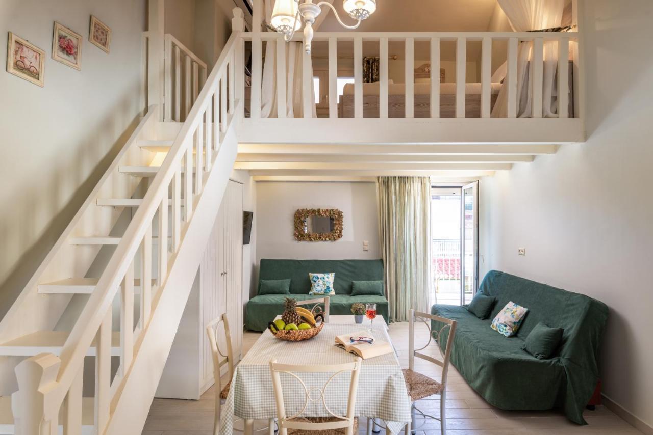 τrilogy Apartment *